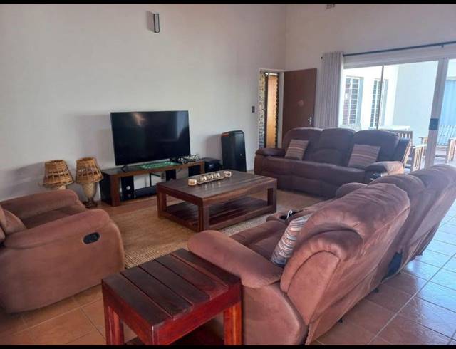 4 BEDROOM HOUSE FOR SALE IN THABAZIMBI RURAL